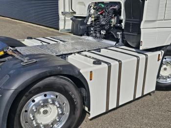 DAF XF 530 6x2/4 / RETARDER / PARKING COOLER / 2 TANKS
